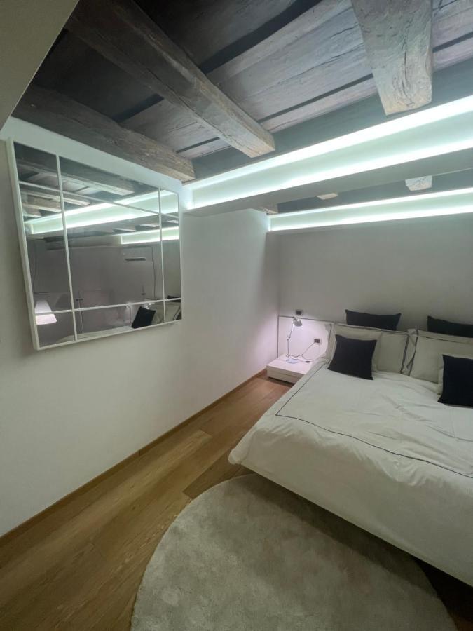 Elegante Appartamento Borgo San Jacopo Φλωρεντία Εξωτερικό φωτογραφία
